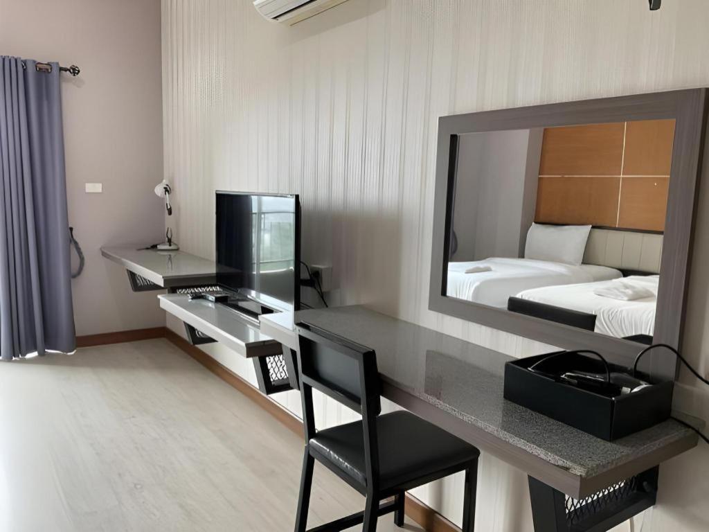 The Y Residence Чиангмай Екстериор снимка